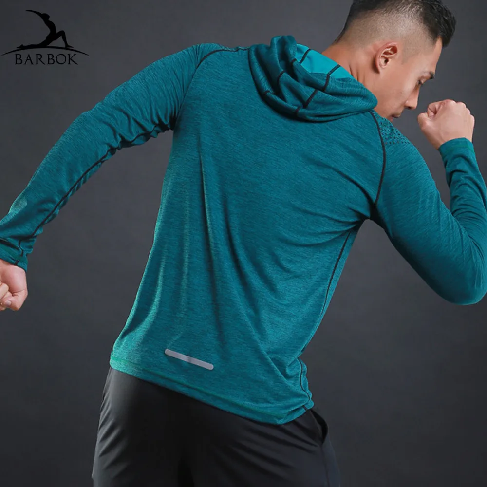 Running Gear Jacket - Nowe bluzy z kapturem i kurtki